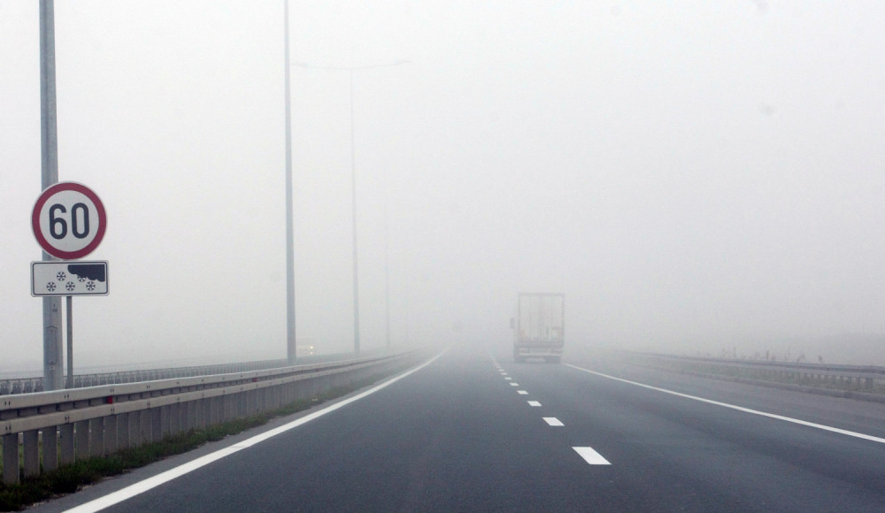 Klinci bacili džak peska na autoput i ubili čoveka!