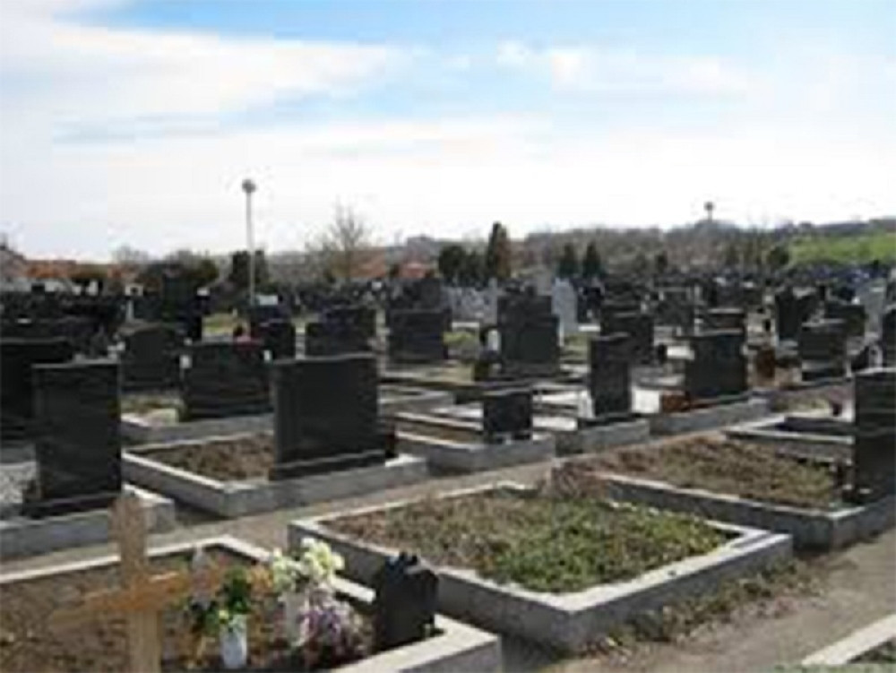 Svinjama bacala leševe svojih bogatih muževa, kada su mislili da je mrtva, pronašli su telo sina Filipa, a onda je otkrivena cela istina