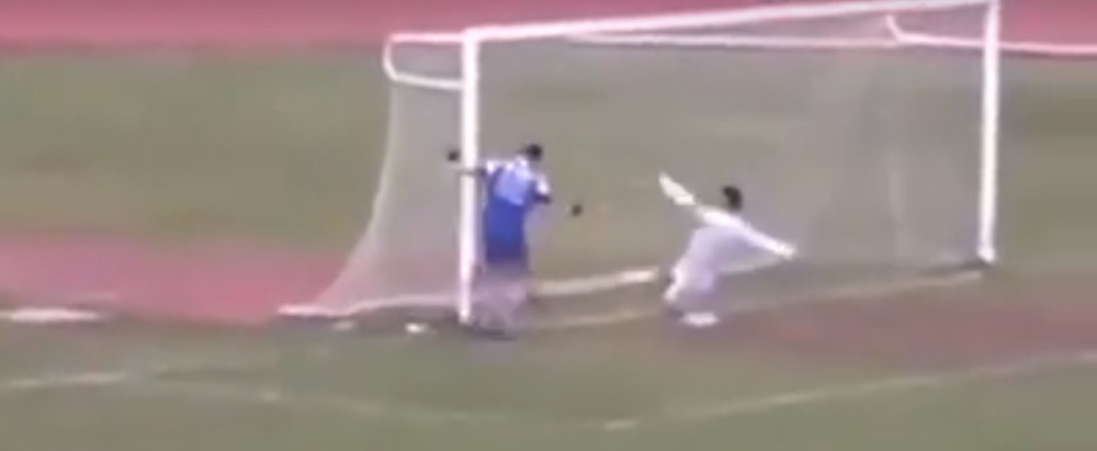 Nećete poverovati šta je ovaj smotanko promašio! (VIDEO)