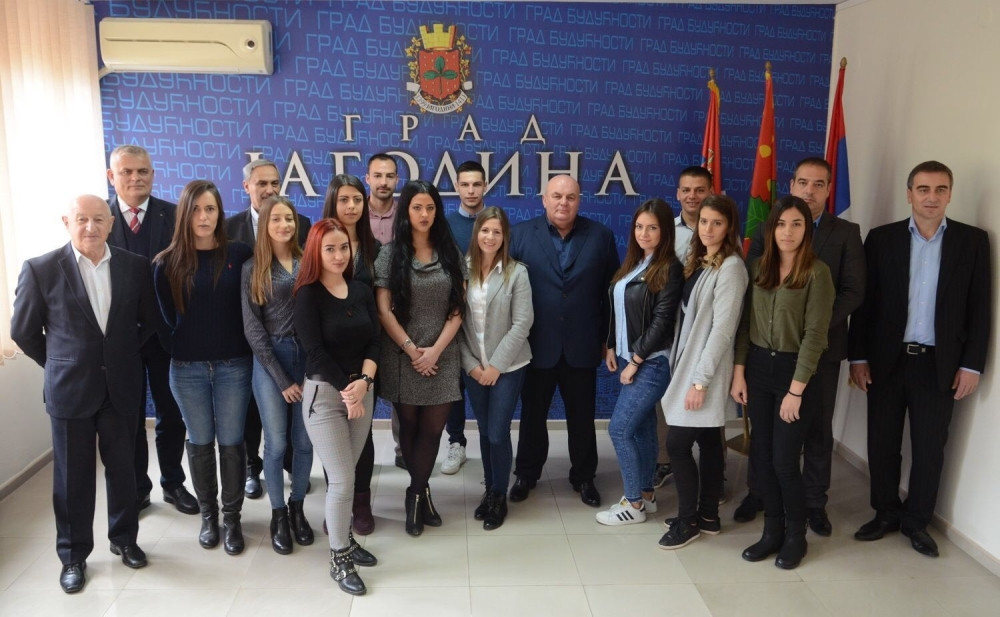 Hoće Srbiji da naređuju šta treba da radi, to je bezobrazluk!