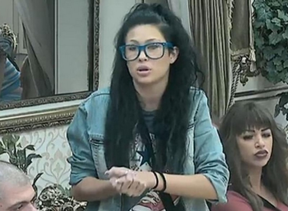 Evo sa kojim poznatim pevačem učesnica "Parova" snima duet!