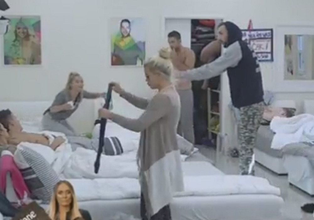 Đekson i Anđelo žestoko zaratili: Dođi da te nabodem u glavu!