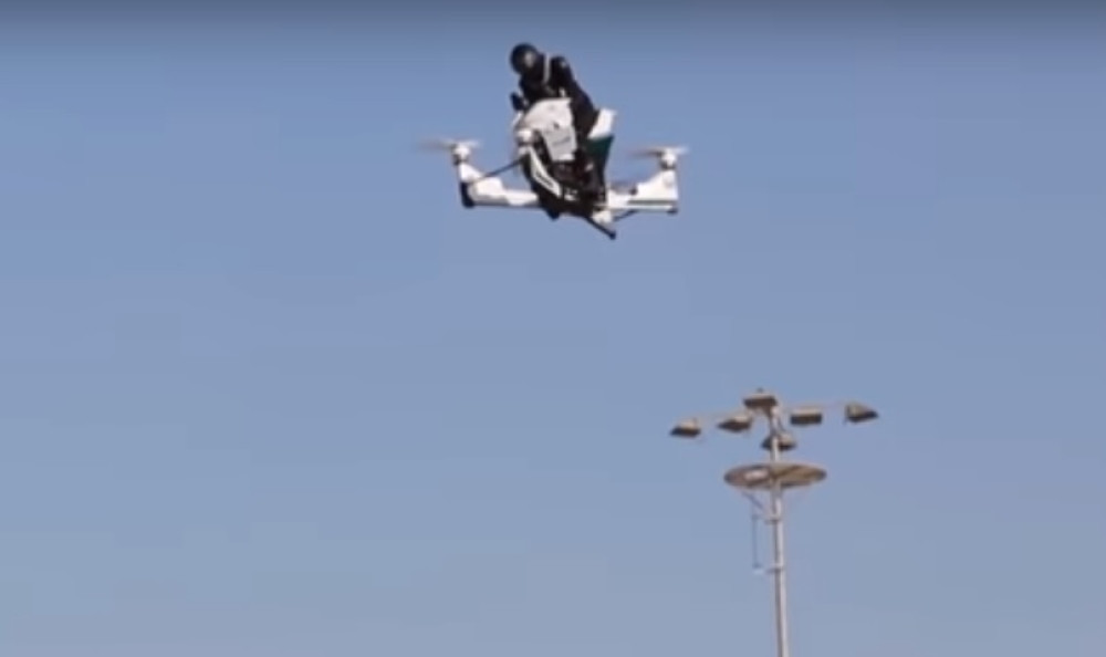 Policija Dubaija dobila leteće motore! (VIDEO)