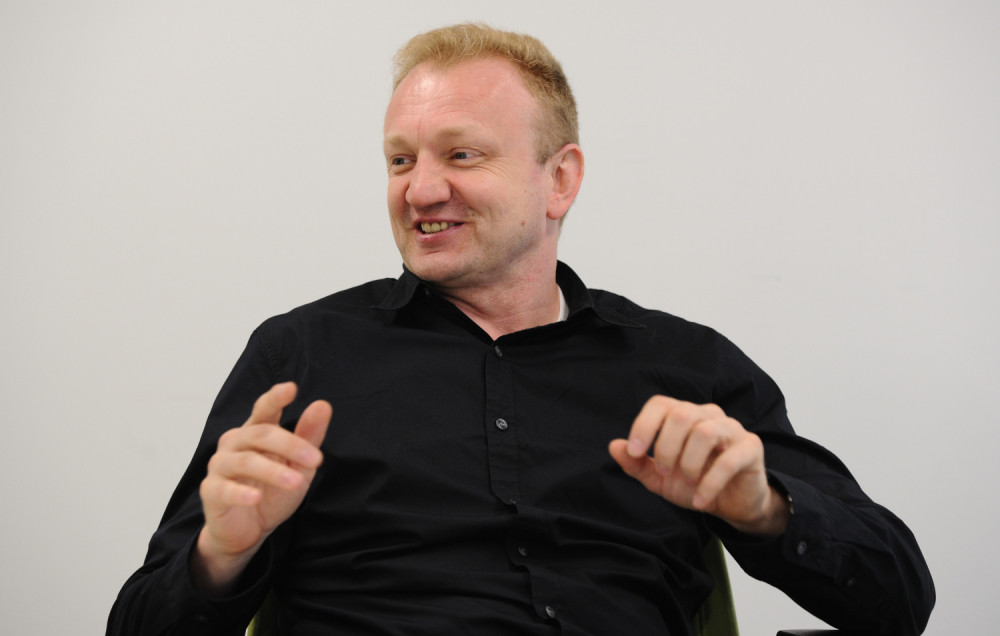 Otimao od građana, pa kupovao lažna međunarodna priznanja