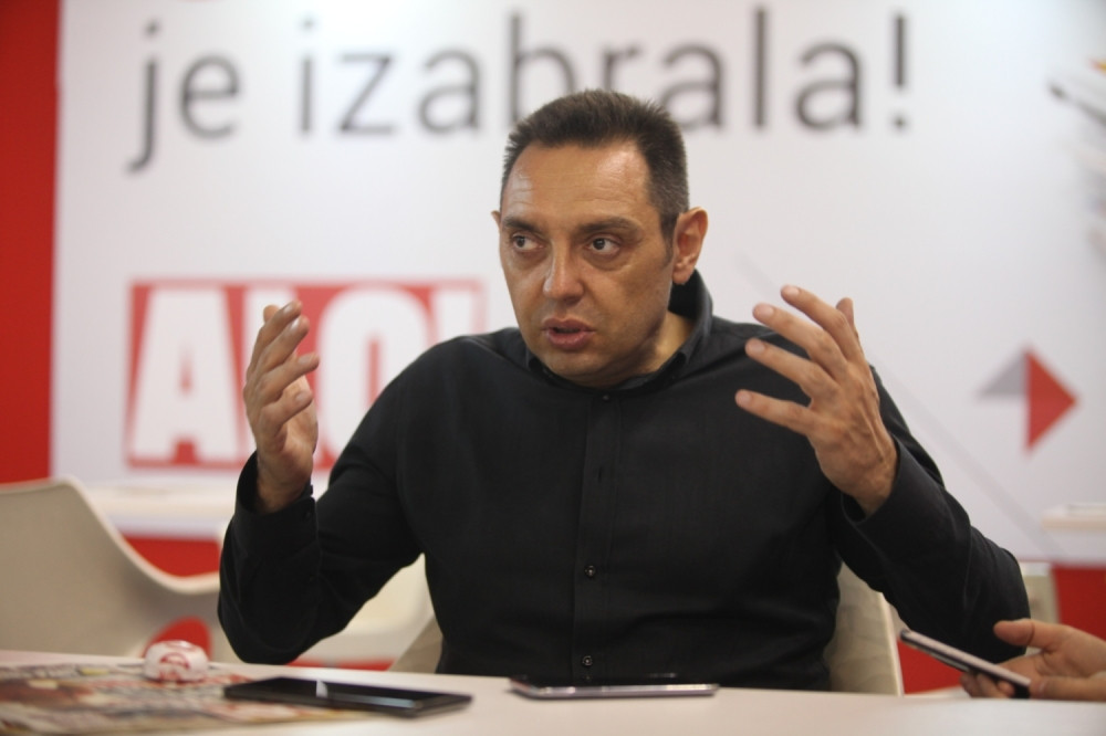 Vanredni izbori su odgovor na "tajkunski savez"