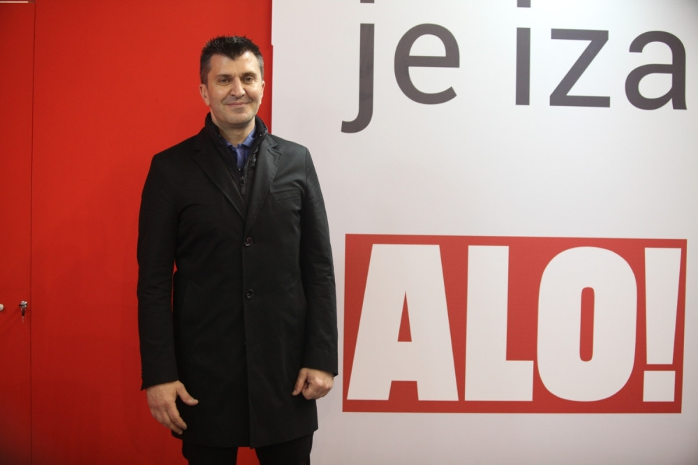 Ministar se izvinio ženama Srbije