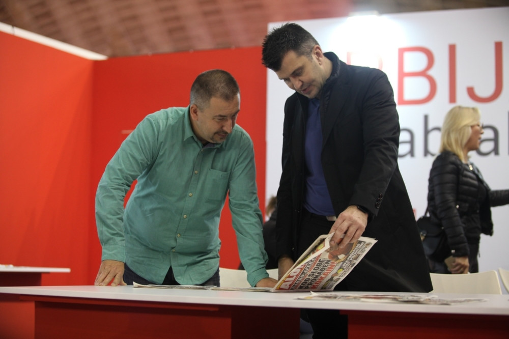 Ministar Đorđević: Nikada me niste iznervirali! (FOTO)