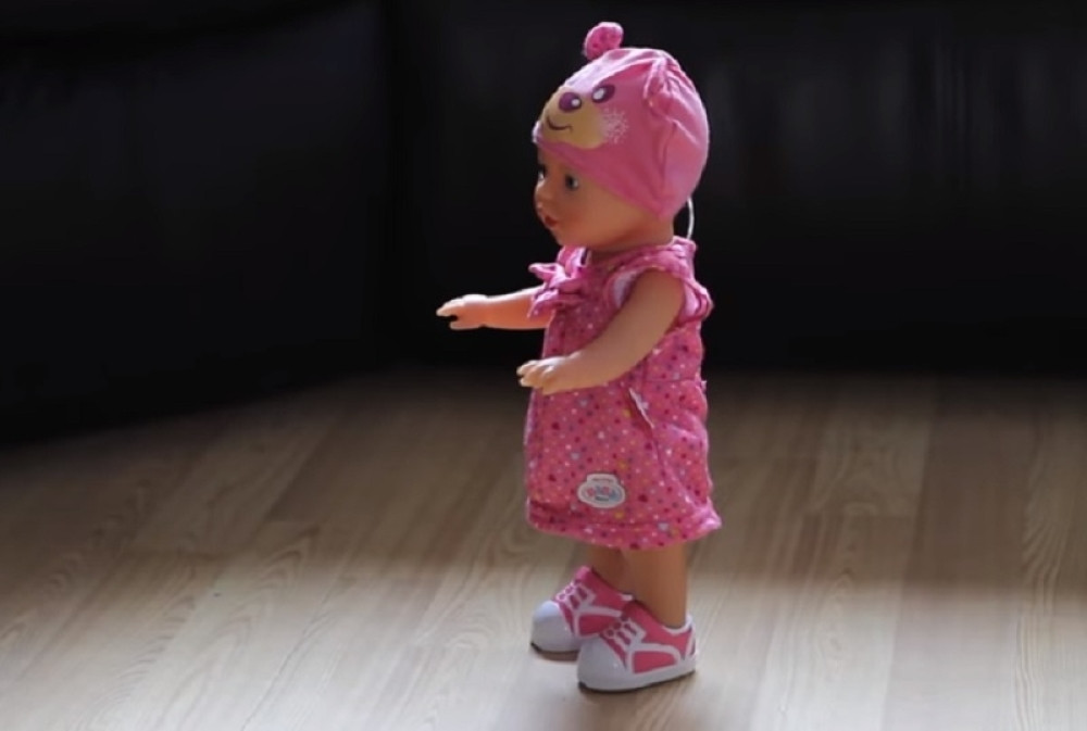 Majka kupila detetu lutku koja psuje!