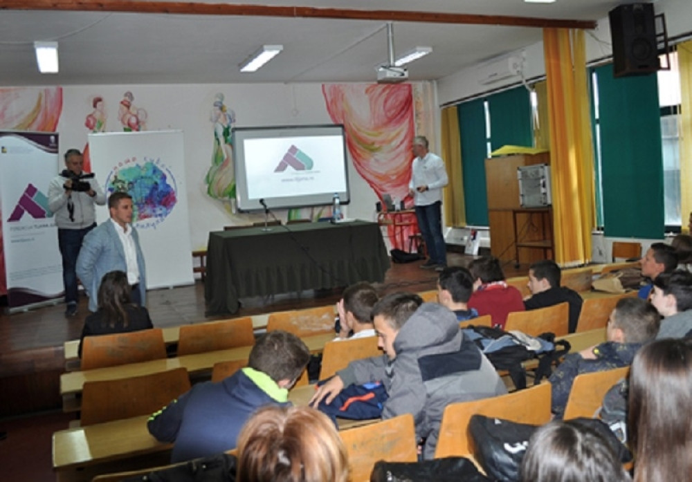 Jovičić: Edukacija pomaže da se nešto loše ne desi