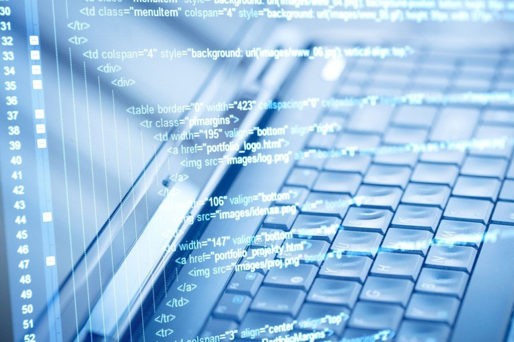 Naučite da kodirate na svom mobilnom, besplatno, za pet minuta dnevno