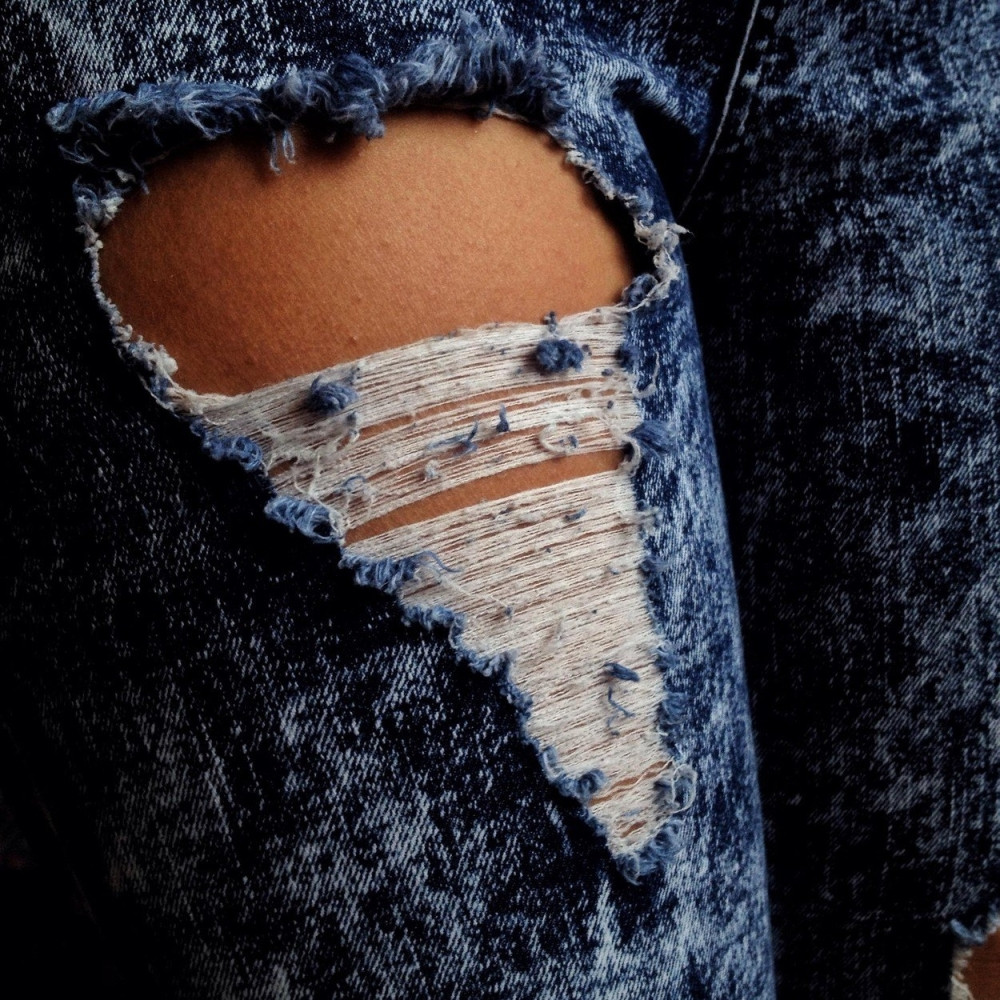 Nosite pocepane farmerke, pa i treba da vas siluju!