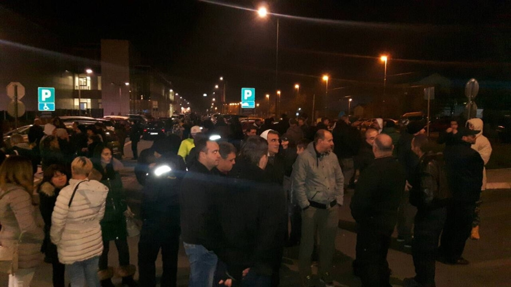 Miro, gde i kad si završila fakultet?!