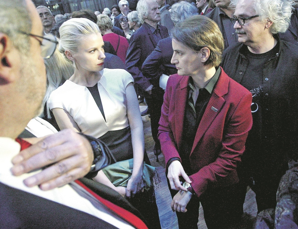 Partnerka premijerke Ane Brnabić rodila sina!