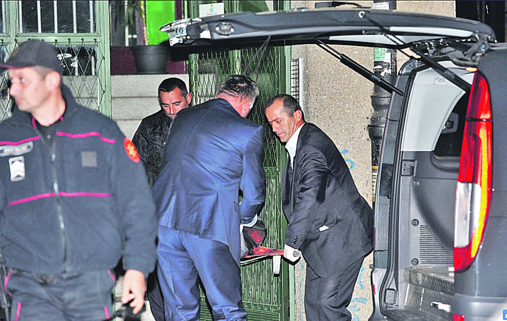 Bratanac zbog para ubio profesorku?