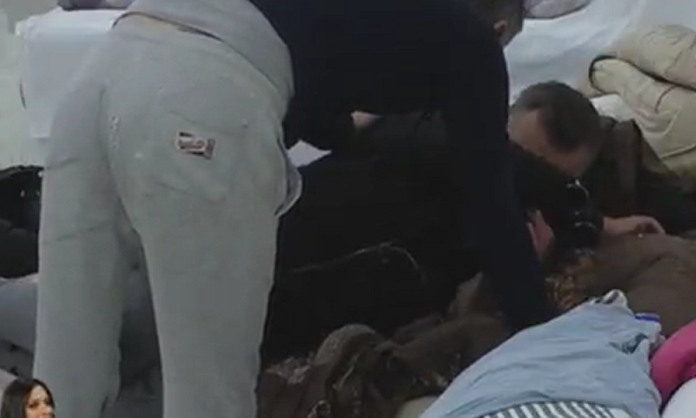 Milan u suzama, ne može da se smiri (VIDEO)