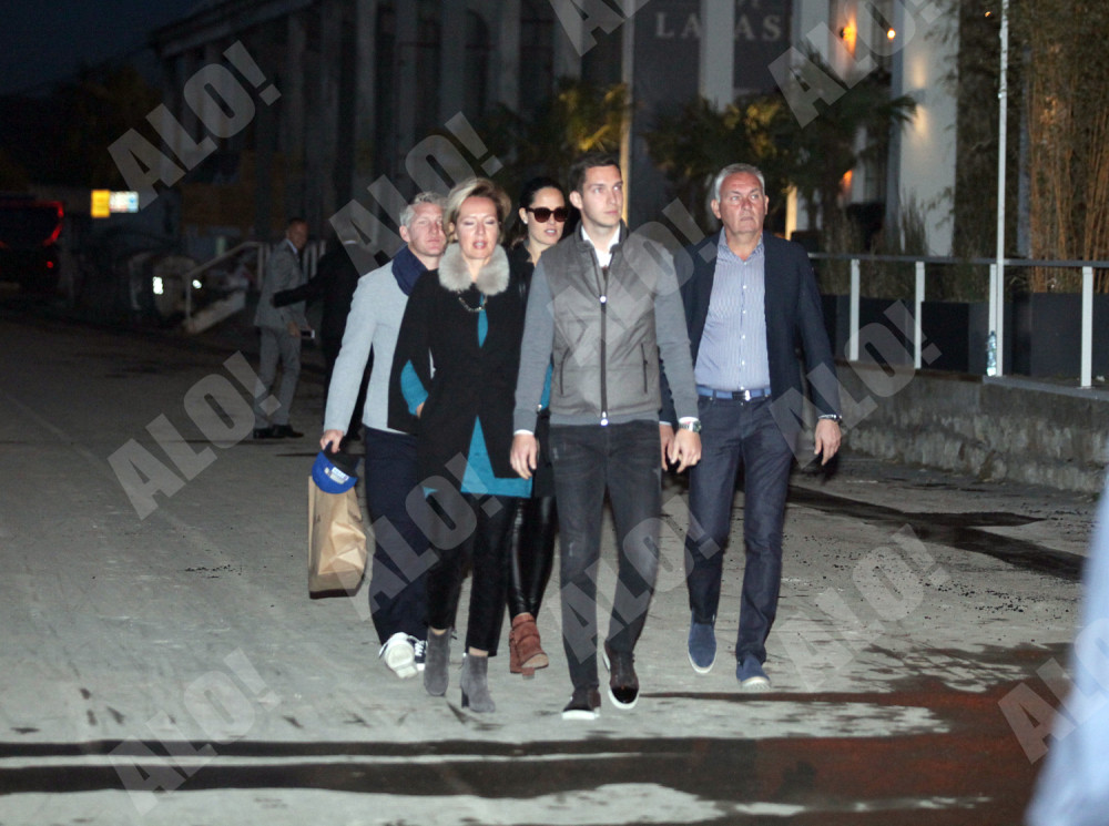 Bastijan izveo Anu i njenu porodicu u provod