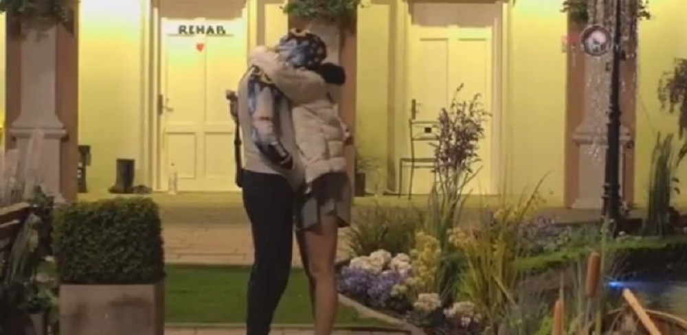 Anđelo i Teodora plakali do zore, a na kraju završio sa njom!