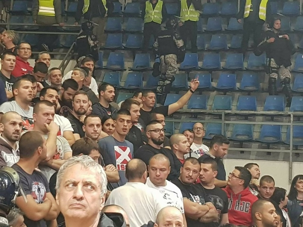 Vujadin Savić bodri Zvezdu u "Pioniru"