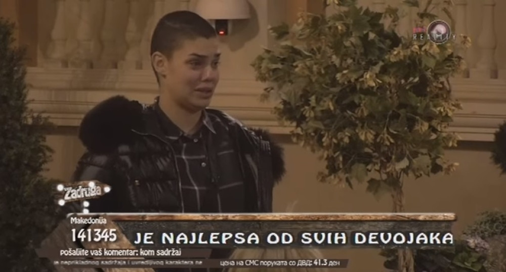 Dok Mina plače, Đekson bi da ima seks sa ovom zadrugarkom!