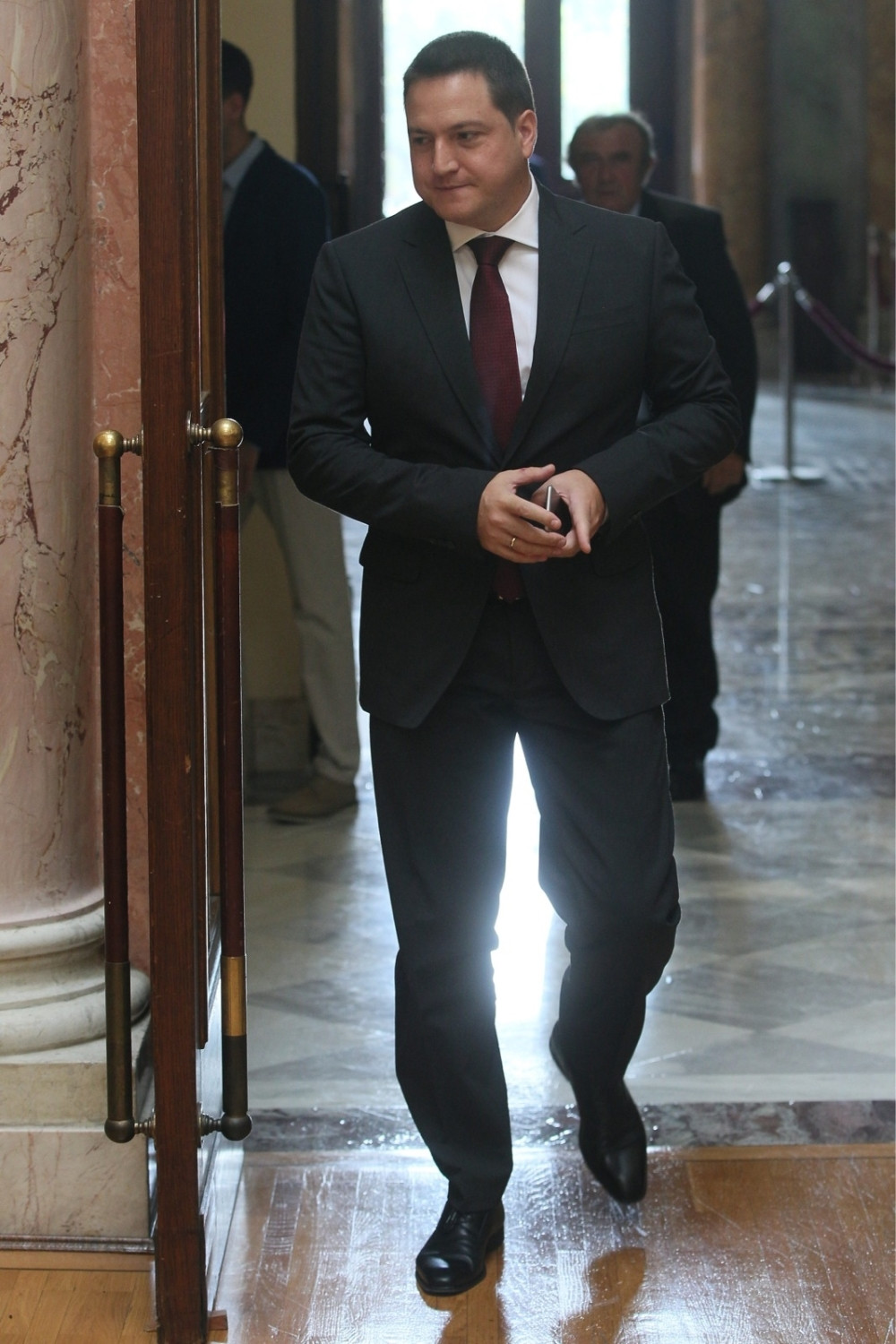 Ružić: Promenu pola moguće je upisati u matične knjige