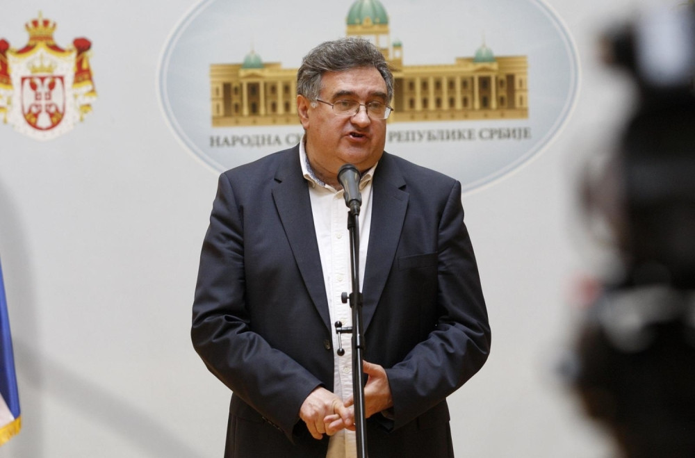 Đorđe Vukadinović, maj 2002. “Zapad pušta Đinđića da radi sta god hoće!”