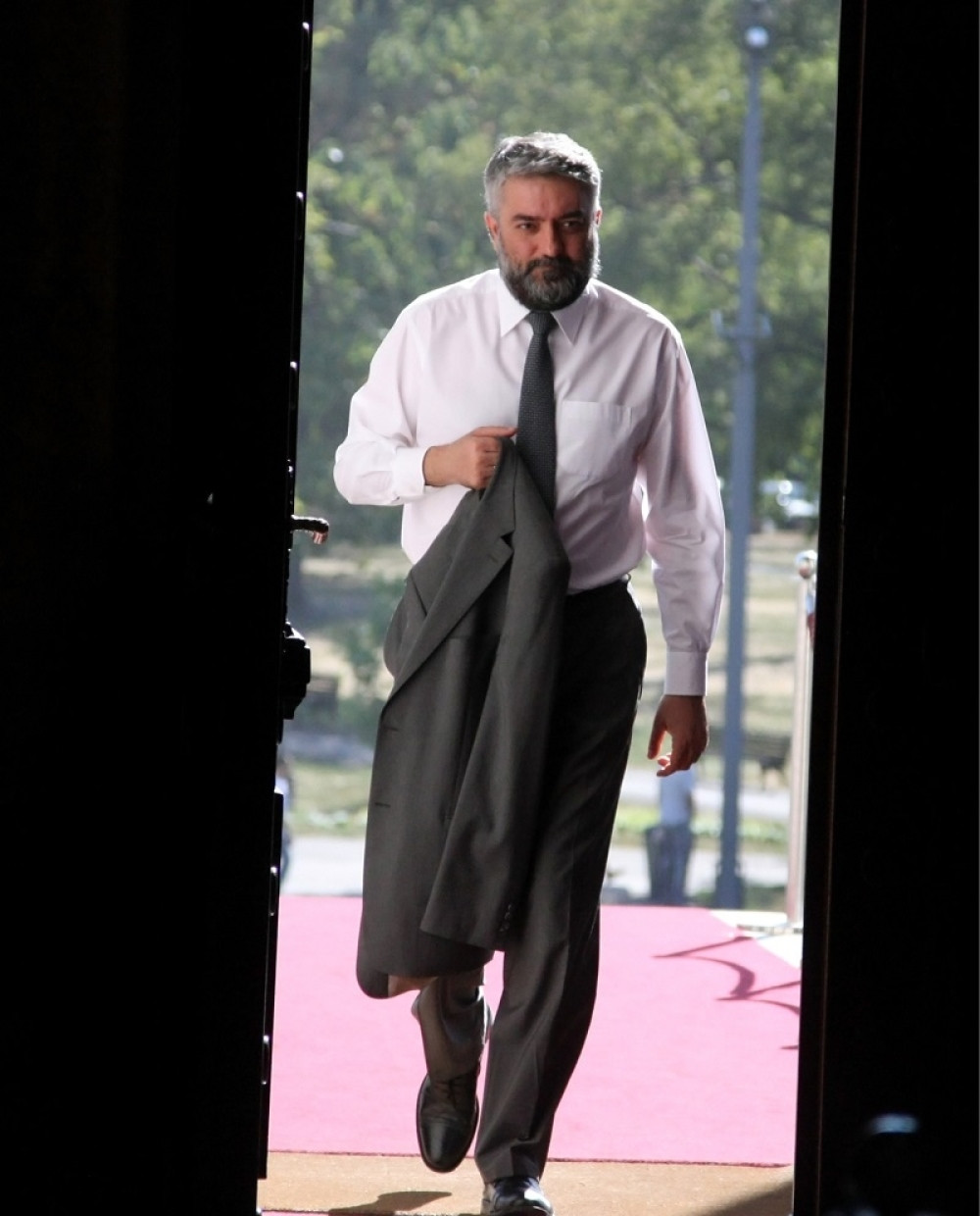 Ovo su njegova naređenja Gradskoj izbornoj komisiji (TONSKI ZAPIS)