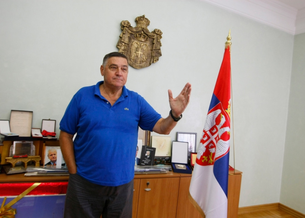 Da li verujete da je Mrkonjić pošteno zaradio million evra?