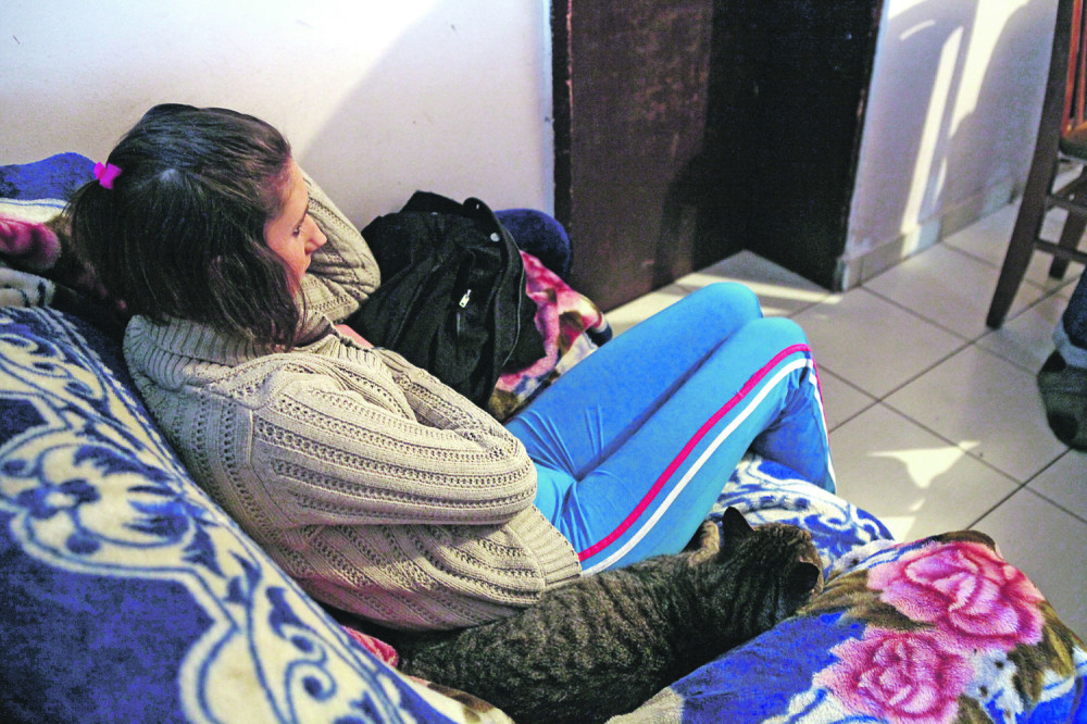 Nije mogla da nađe starijeg brata u školi i digla paniku, kada su upali u wc, devojčica je počela da vrišti!