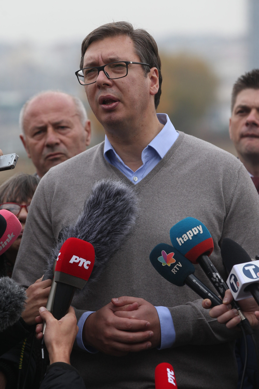 Uskoro važne odluke VRHOVNOG KOMANDANTA! Naredni sati su PRESUDNI!