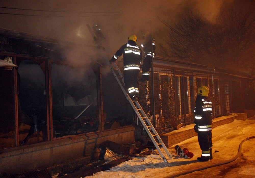 Požar buknuo u kući u kojoj je bila žena, vatrogasci zatekli prizor koji stvara nagon na povraćanje