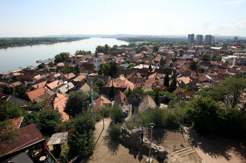 Deka bežao od "Nemaca po Solunskom frontu", pa blokirao saobraćaj!