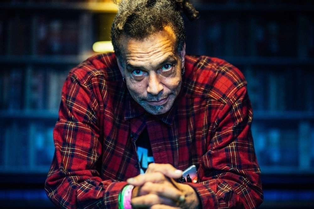 Preminuo bivši pevač čuvenog benda!