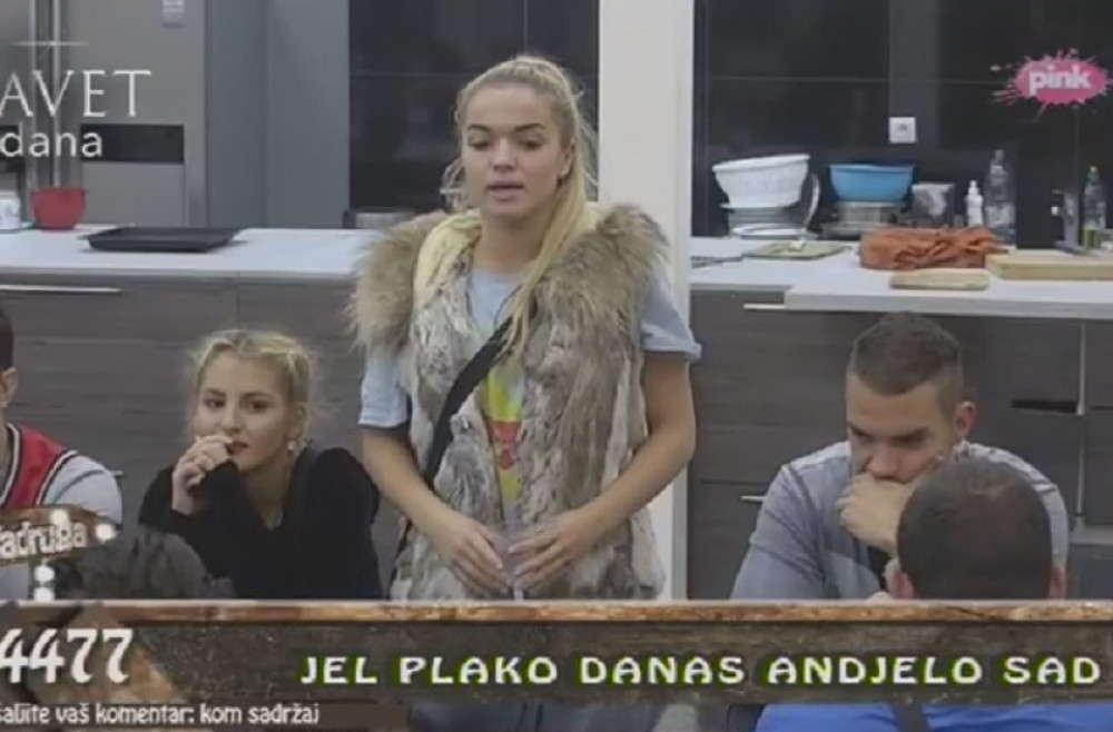 Teodora optužila Anđela da je gej, a on otkrio da je umalo imao seks sa Lunom!