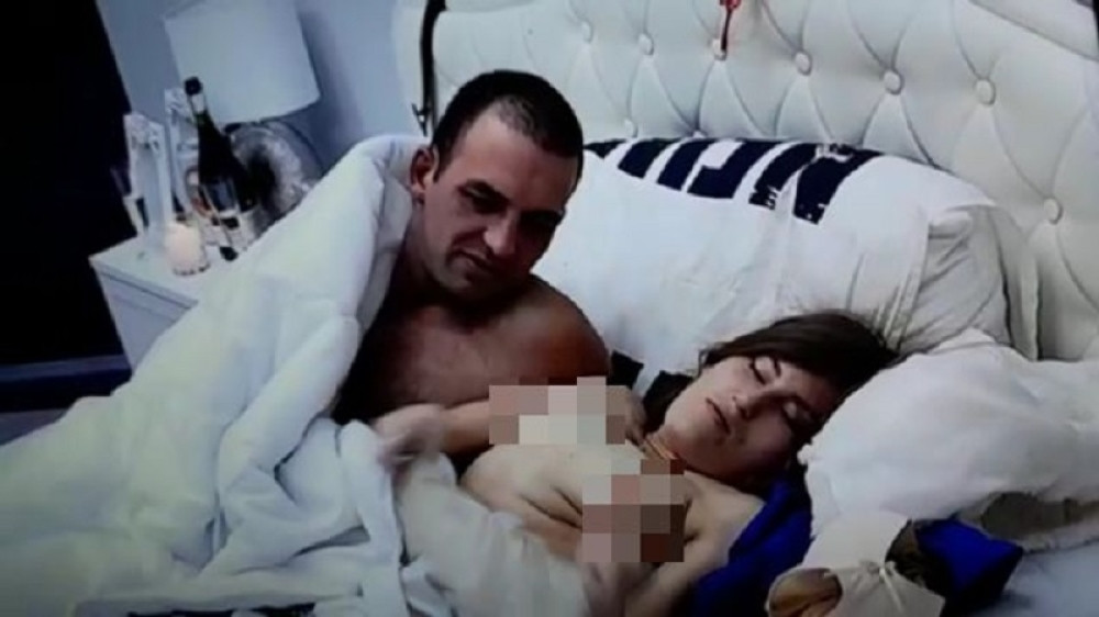 Idem na masaže sa završnicom, ku*ac mi je 25 centimetara!