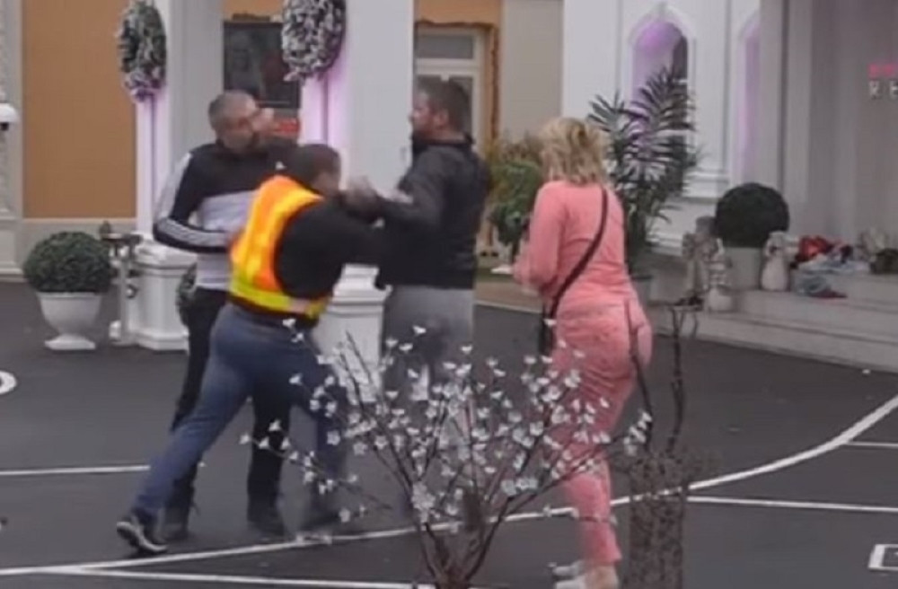 Marko nasrnuo na Mikija, pa zaplakao zbog toga