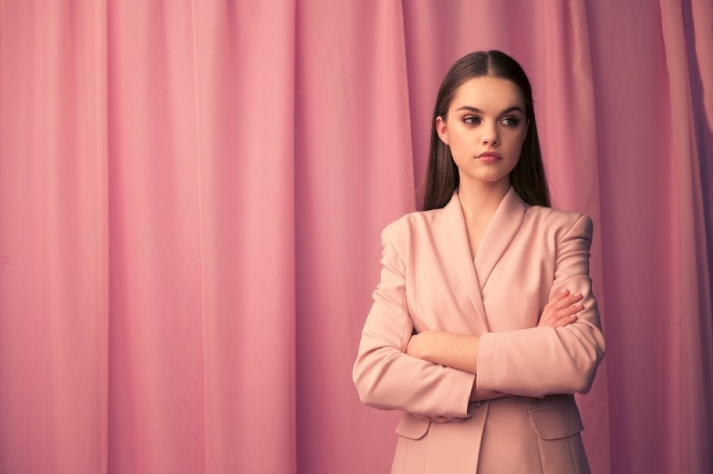 Marija predstavlja novi singl "Louder Than A Drum"