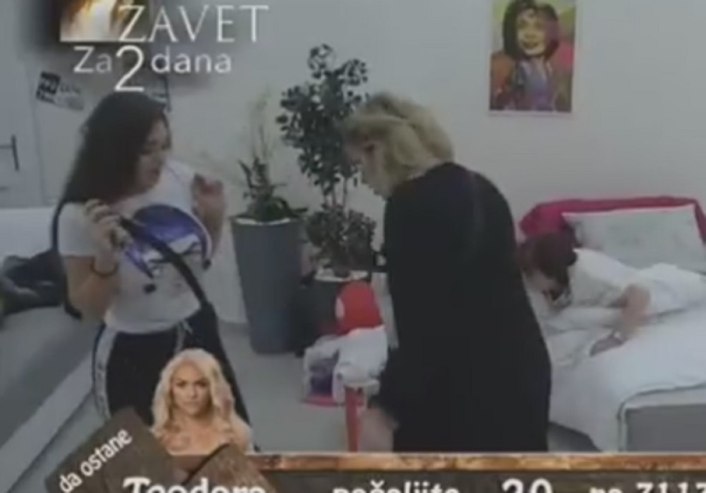 Ana i Jelena na ivici fizičkog obračuna!