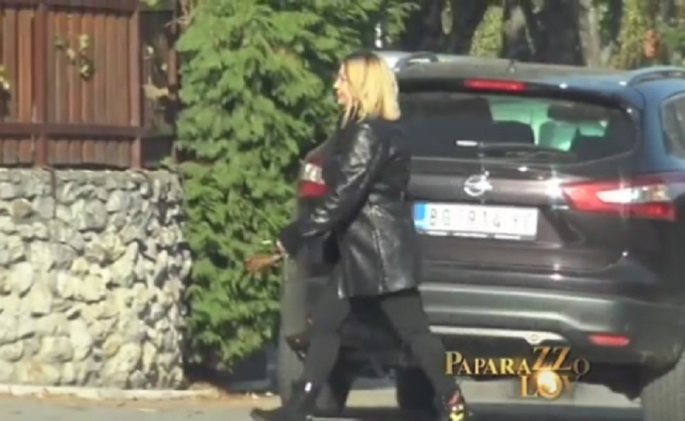 Stoja snimljena bez šminke, na ulici je nisu prepoznali