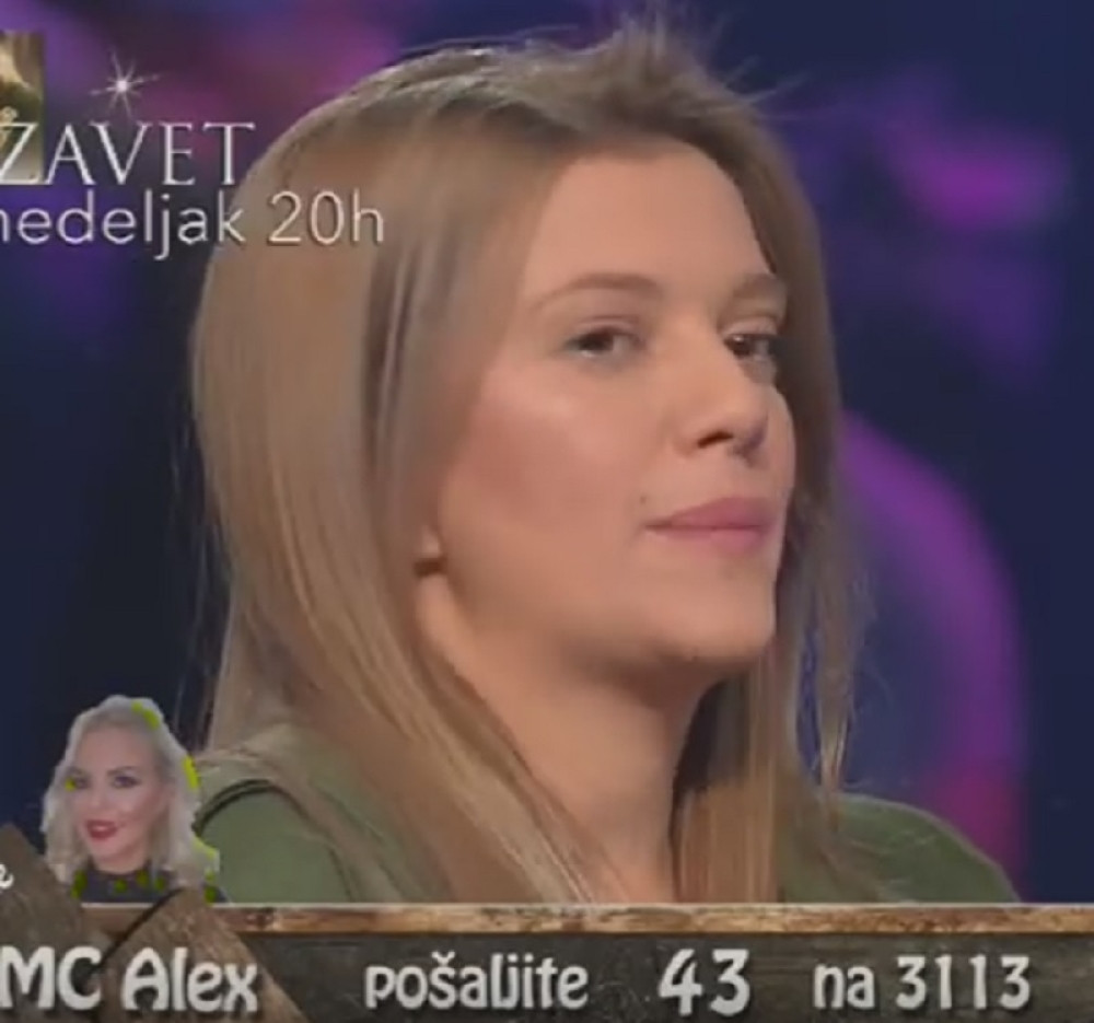 Naša poznata pevačica udarila na Kiju! (FOTO)