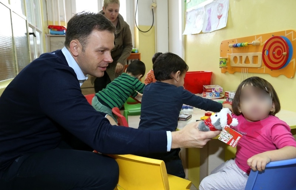 Mali: Briga o deci ostaje prioritet!