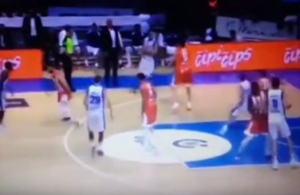 Navijači Zadra pozivaju na ubijanje Srba