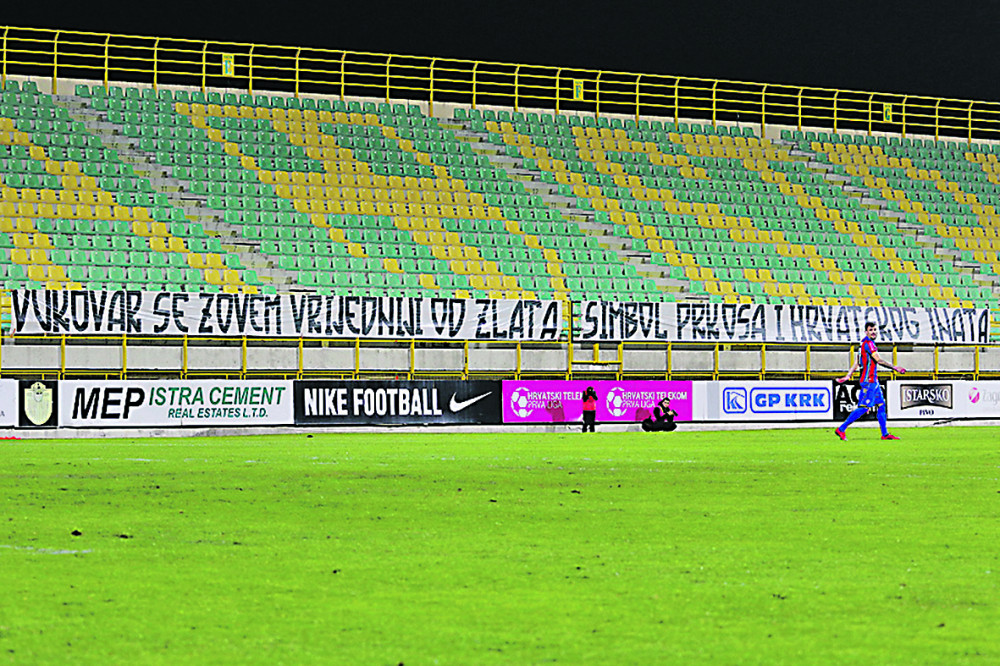 Hrvati ćorcima pucaju u Zvezdu