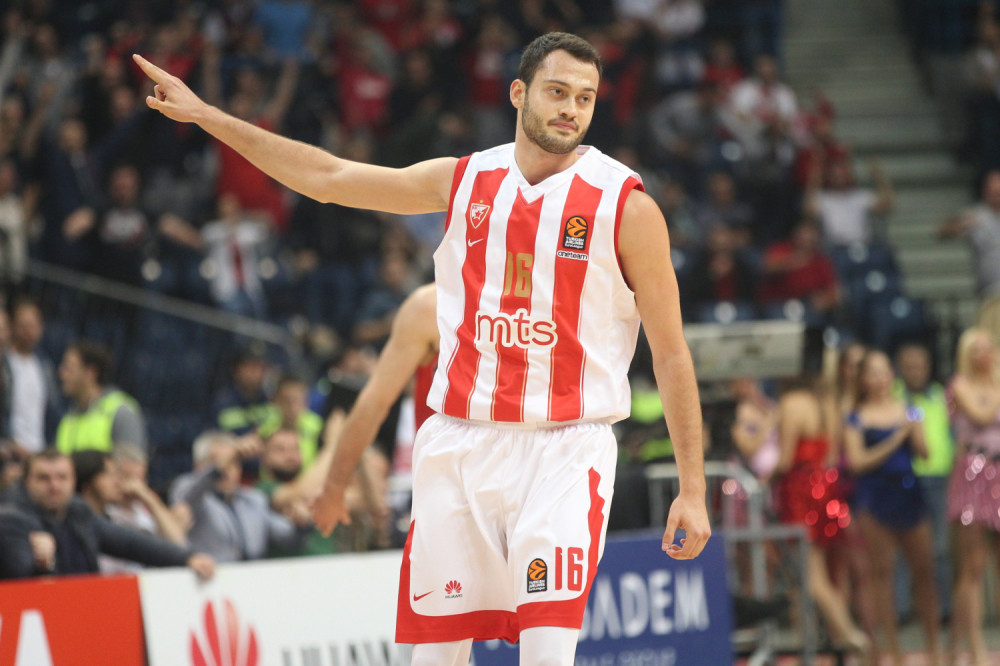 Pretio je rat Zvezde i Partizana zbog njega, sad čeka KSS da bi prešao u JEDAN ŠPANSKI KLUB!