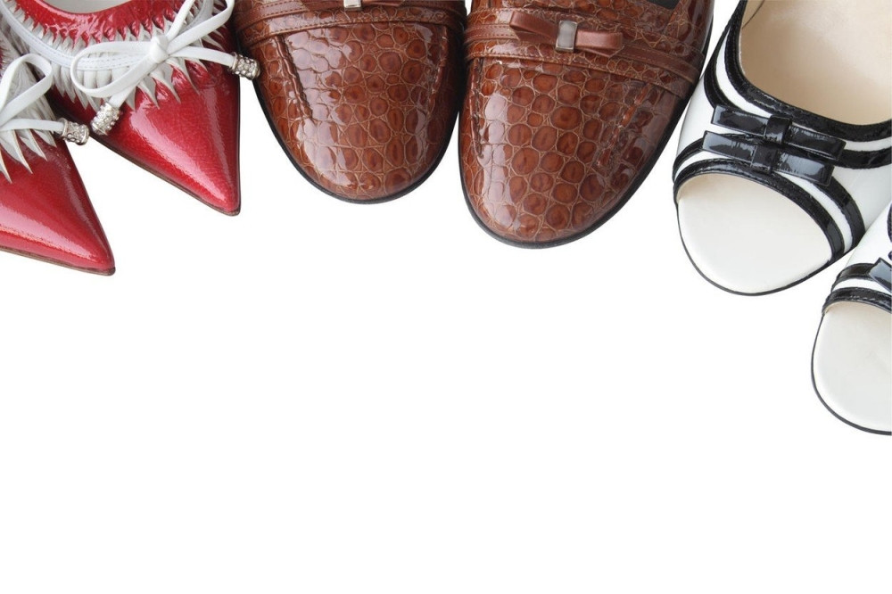 Dilema kada odete u goste: Izuti se ili ne?