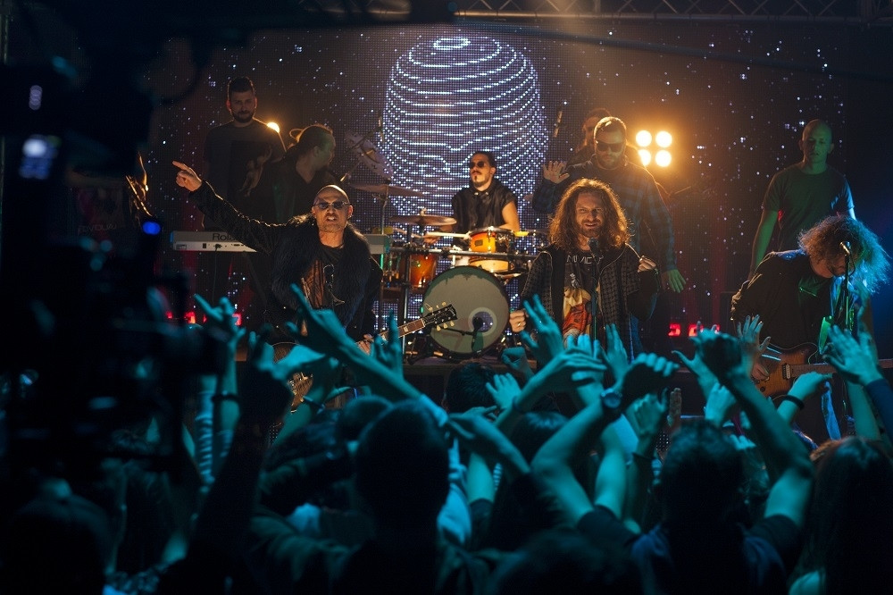 Miligram peva nove pesme!