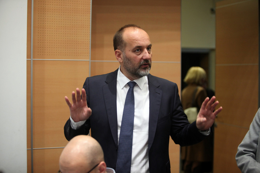 ŠOKANTNO! Tužilaštvo iz Prištine traži od srpske policije saslušanje Saše Jankovića u vezi sa ubistvom Olivera Ivanovića!