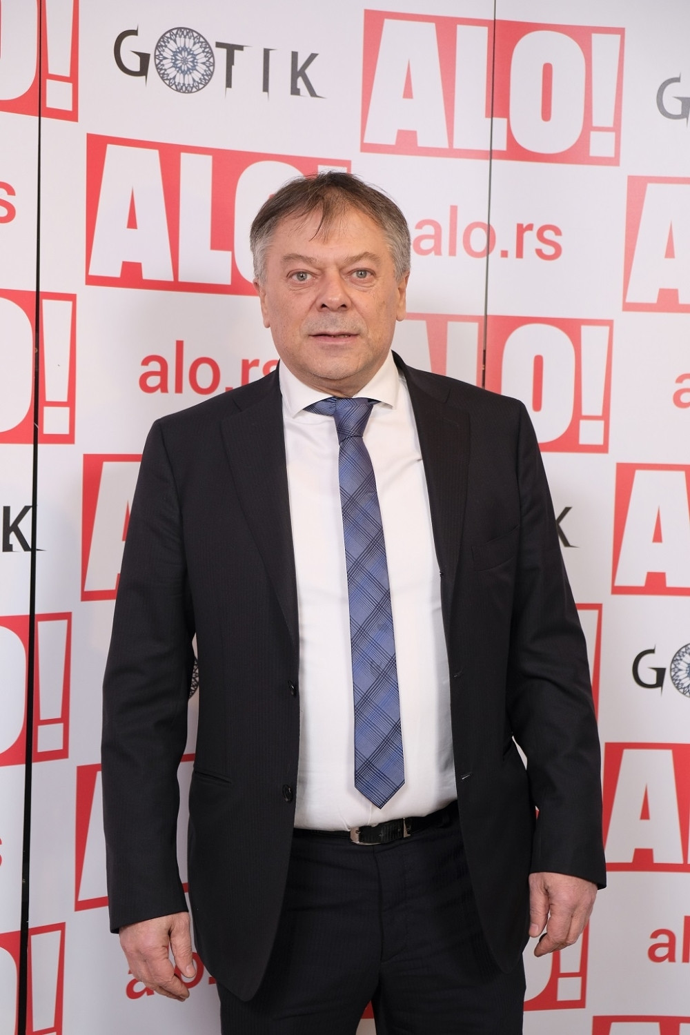 Izdala si Dinkića, što ne bi i Vučića