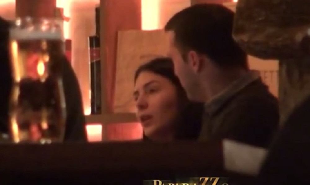 Anastasija Ražnatović snimljena tokom sočnog poljupca sa novim dečkom!