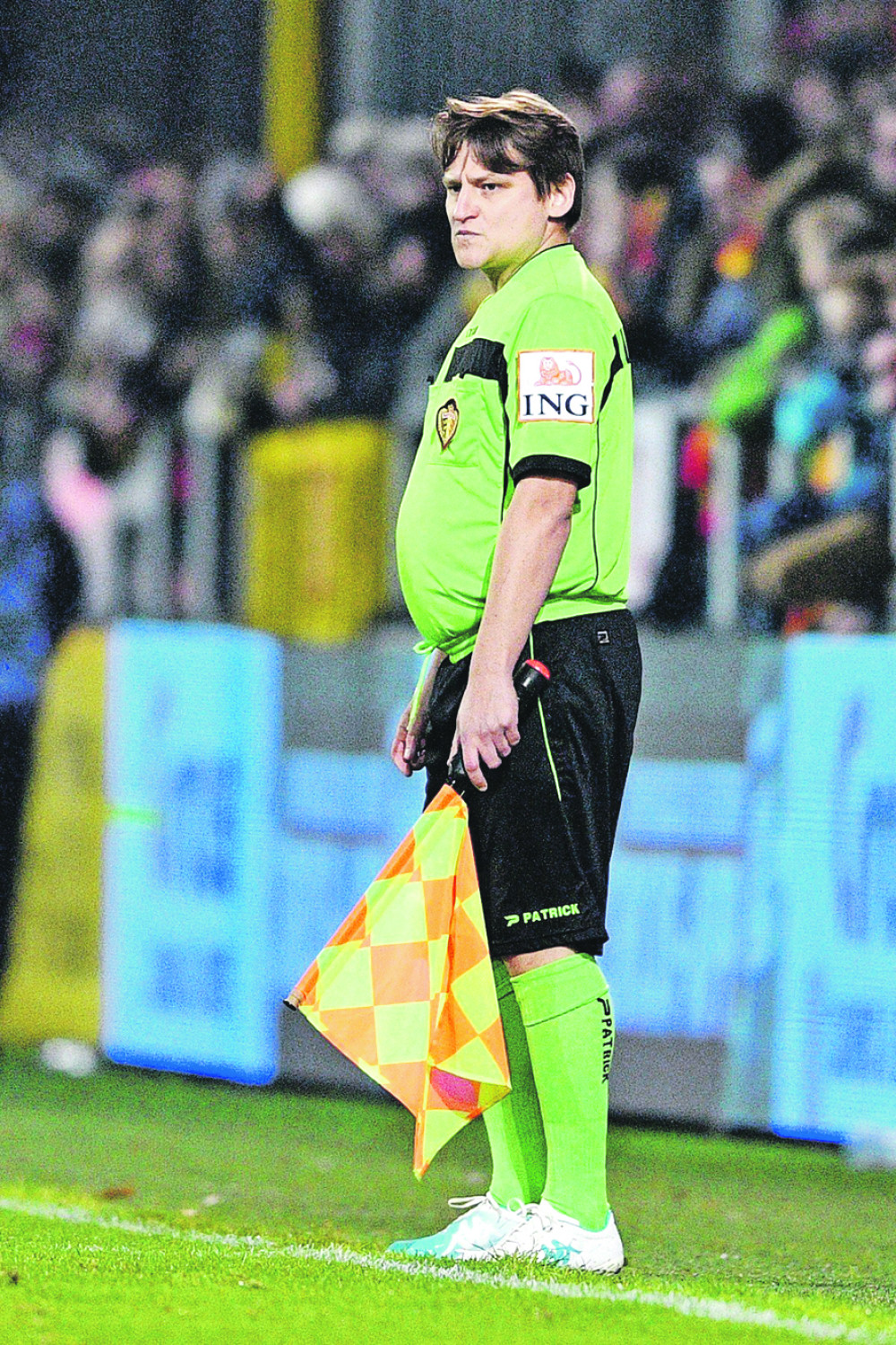 Navijač zamenio sudiju, njegov Mehelen ispao!