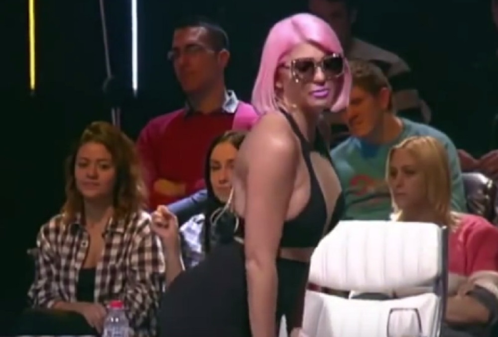 Karleuša bez imalo blama pokazala nešto što ni jedna žena ne bi!